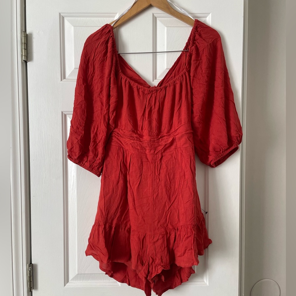 Lulus Romper NWT - Size Medium 💋 0089